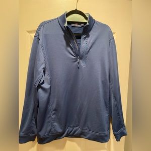 Vineyard Vines Large quarter zip in excellent condition